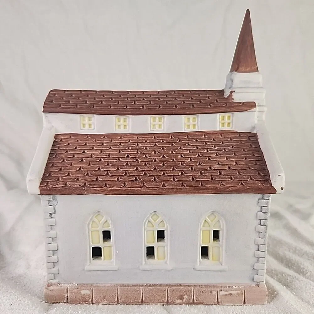 House Americana Porcelain Collectible Church 1991 Lighted Vintage NEW Retired